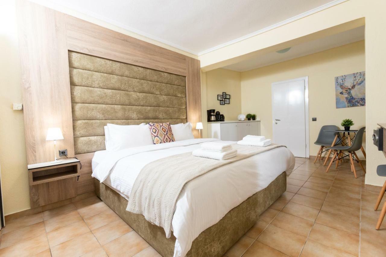 Seven Heaven Premium Suites Thessaloniki Exterior foto