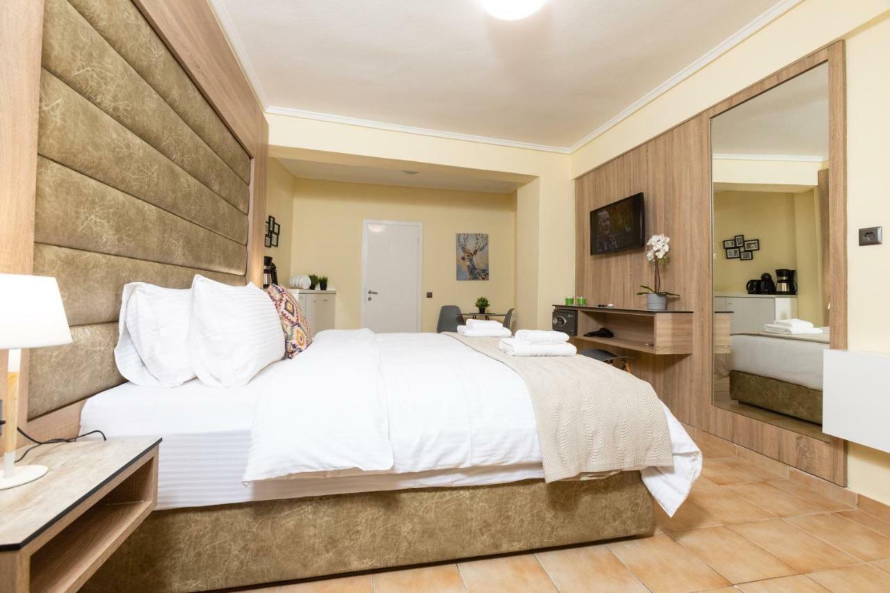 Seven Heaven Premium Suites Thessaloniki Exterior foto