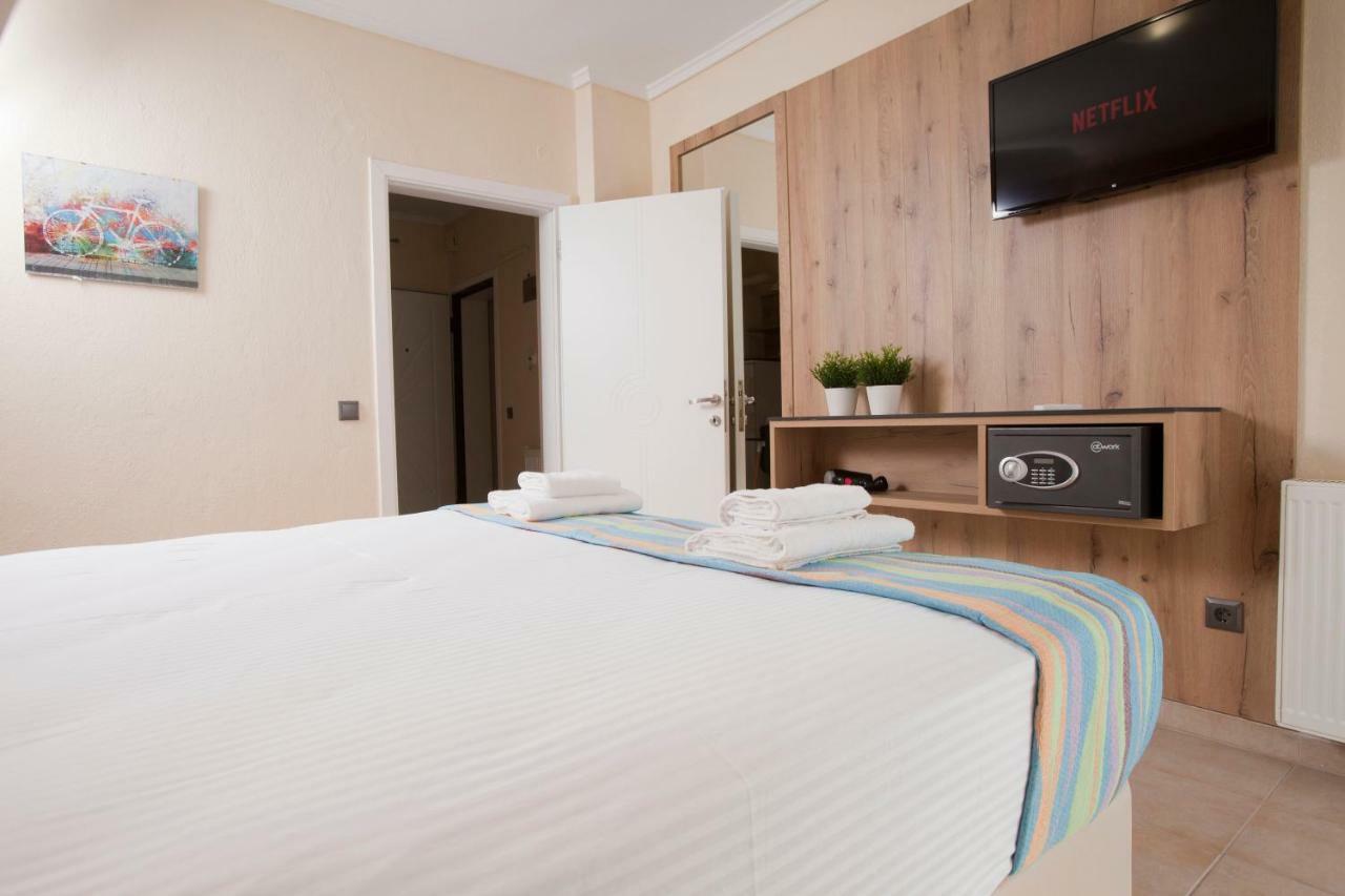 Seven Heaven Premium Suites Thessaloniki Exterior foto